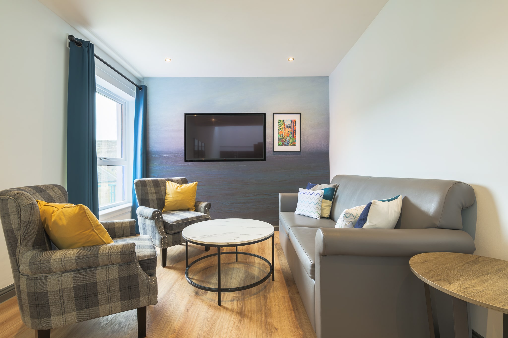holyrood aparthotel serviced apartments edinburgh